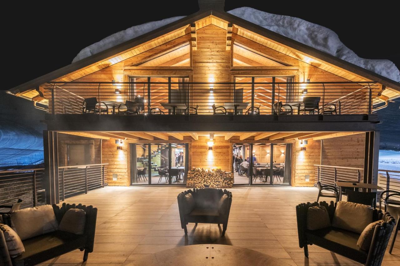 Le Massif Hotel & Lodge Courmayeur The Leading Hotels Of The World المظهر الخارجي الصورة
