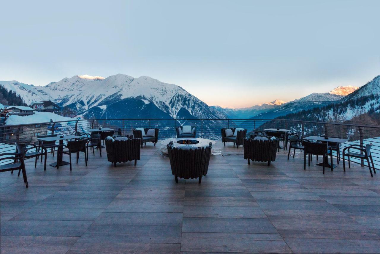 Le Massif Hotel & Lodge Courmayeur The Leading Hotels Of The World المظهر الخارجي الصورة