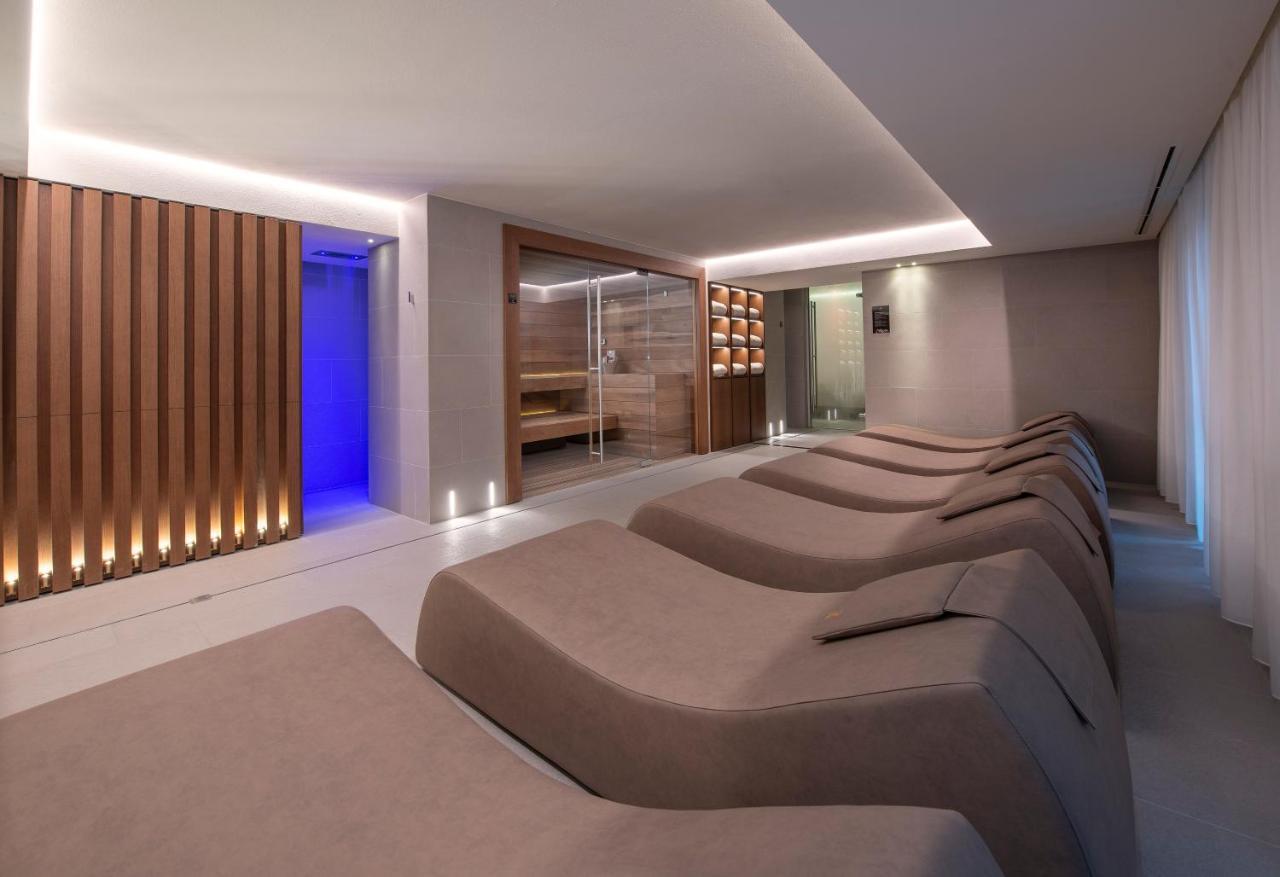 Le Massif Hotel & Lodge Courmayeur The Leading Hotels Of The World المظهر الخارجي الصورة