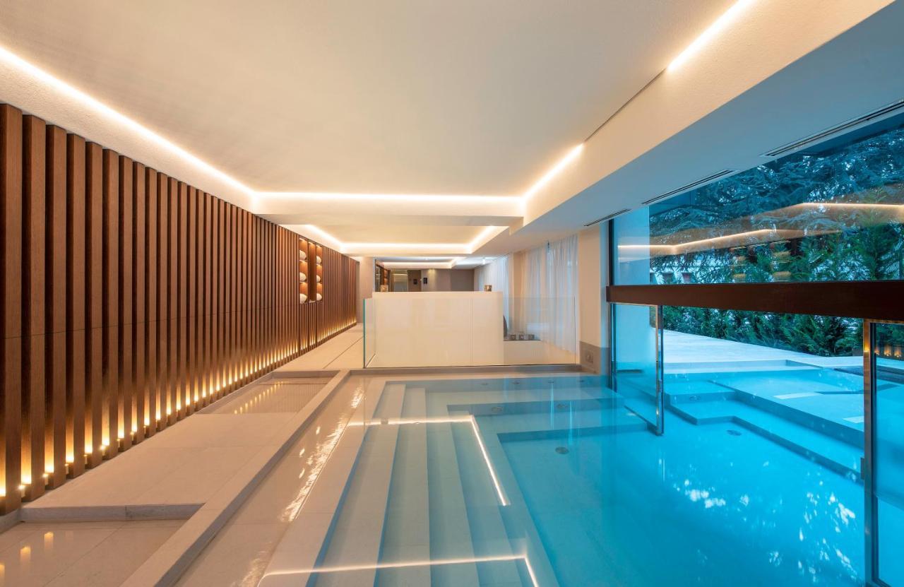 Le Massif Hotel & Lodge Courmayeur The Leading Hotels Of The World المظهر الخارجي الصورة